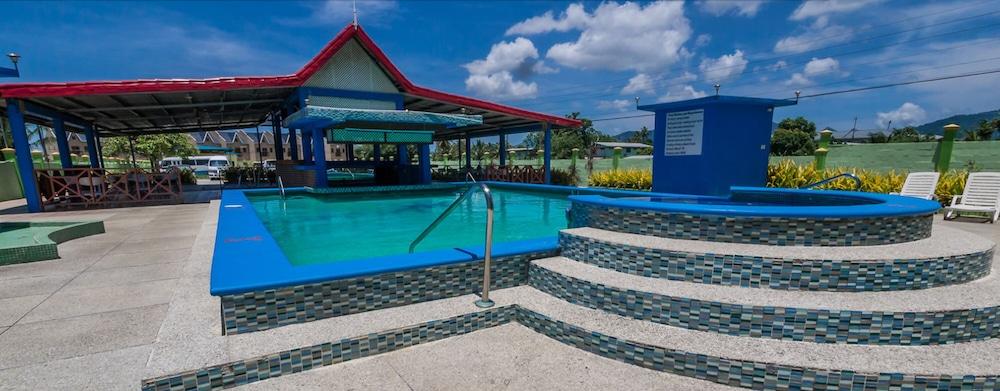 Airport Suites Hotel Piarco Экстерьер фото